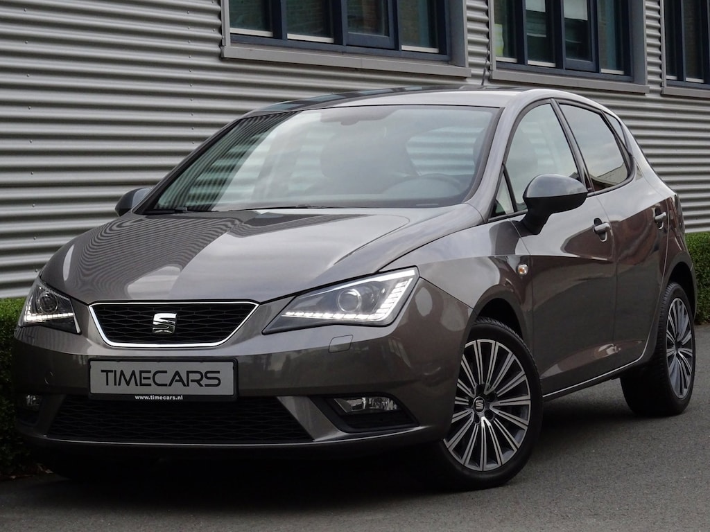 SEAT Ibiza 1.0 TSI 110 PK Connect Xenon LED Leder Sportstoelen