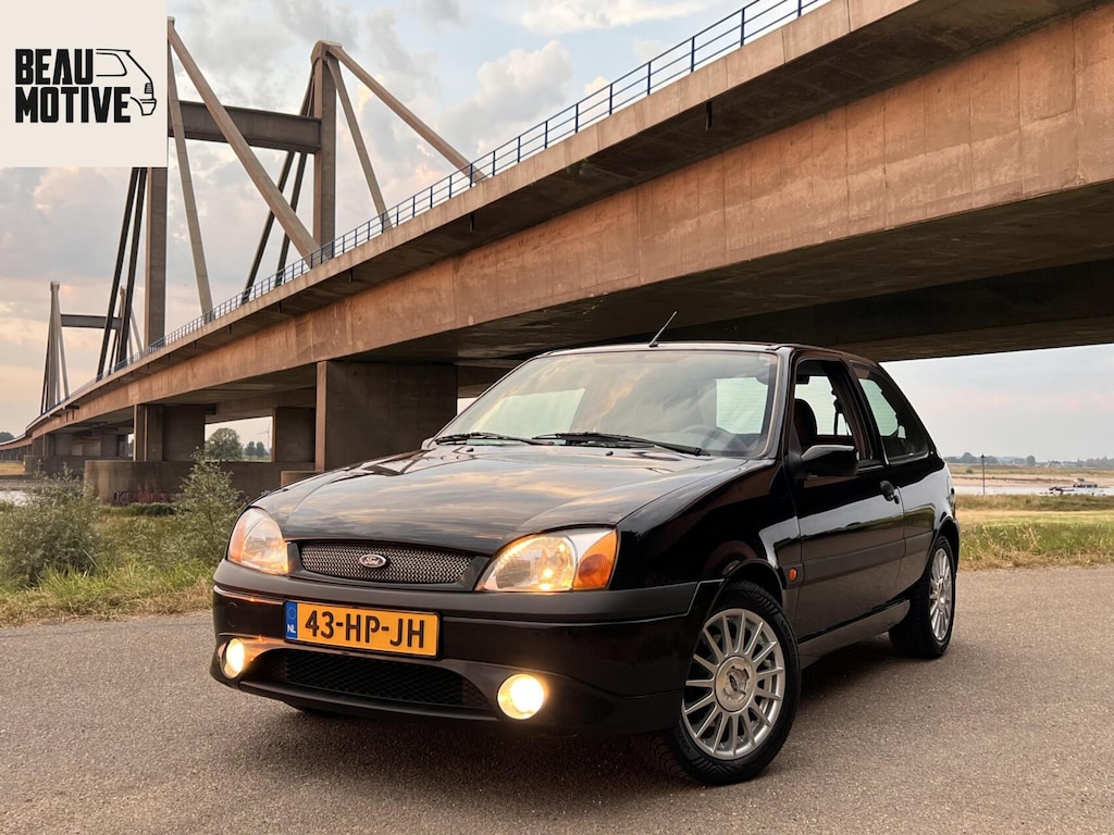Ford Fiesta 1.6-16V Sport