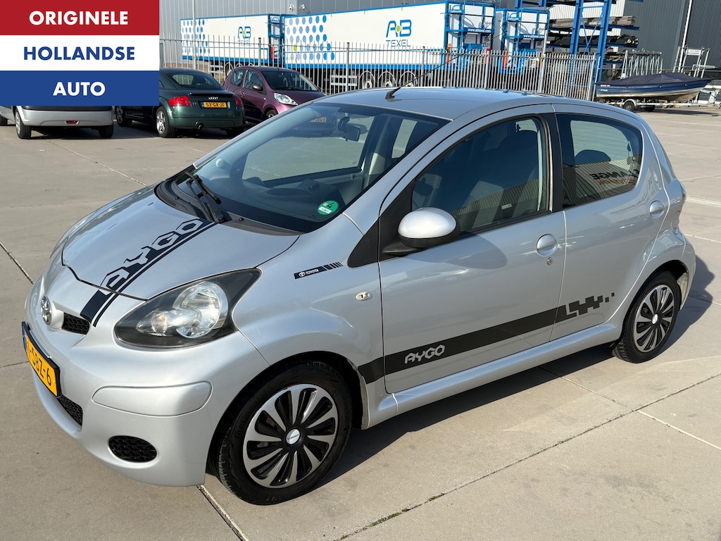 Toyota Aygo 1.0-12V Automaat Carplay Navi BT JBL 2e Eigenaar