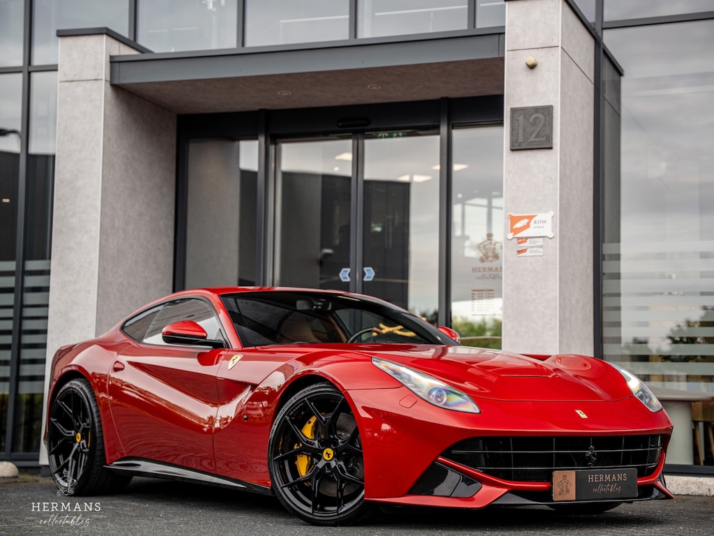 Ferrari F12 Berlinetta 6.3 HELE / Vossen / X-pipe / Eventuri / Ceramic / AFS / Heated seats / Memory