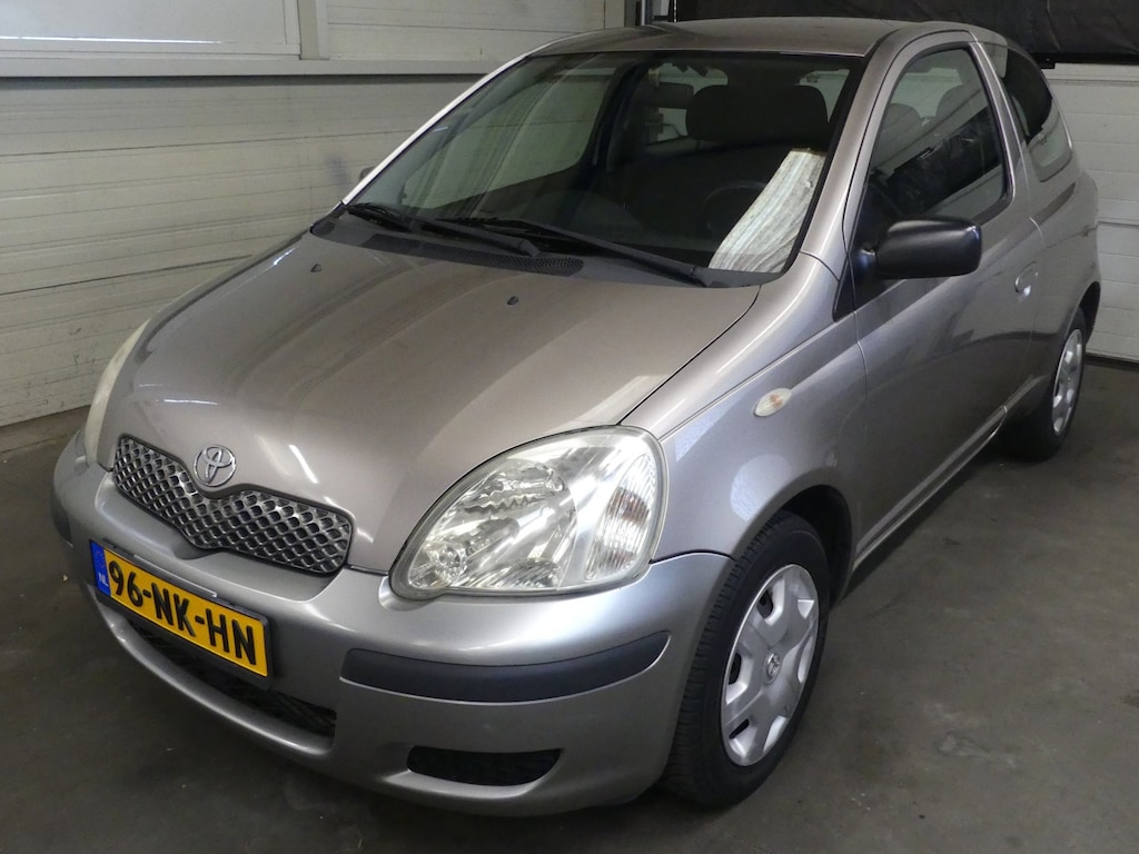 Toyota Yaris 1.3 VVT-i Idols - Weinig Km Nap - Keurig Onderhouden