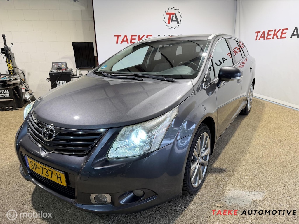 Toyota Avensis 1.8 VVTi Business CLIMA/CRUISE/CAME/TREKHAAK