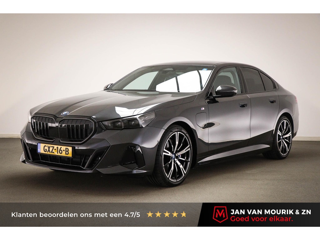 BMW 5-Serie 550e xDrive | HEAD UP | BOWER & WILKINS | STOELVENTILATIE | 360 CAMERA | 20"