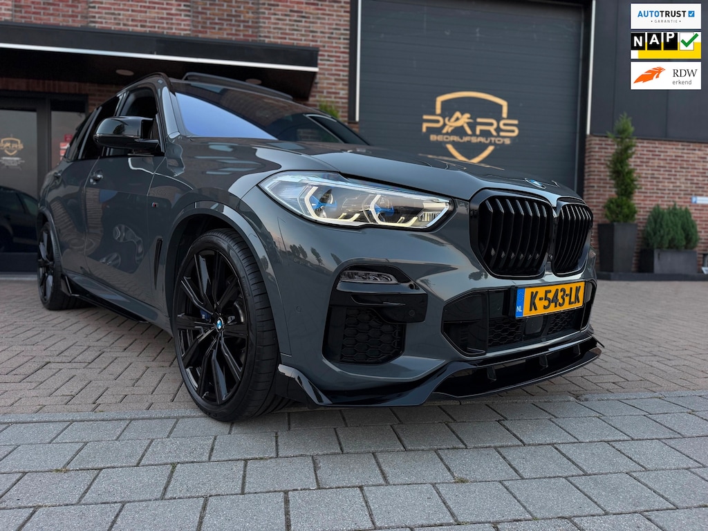 BMW X5 XDrive45e High Executive + M Performance Dravitgrau Laserlight Sky Lounge Panoramadak Body kit Bom Volle!!