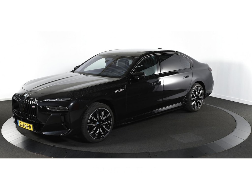 BMW i7 M70 xDrive 106 kWh