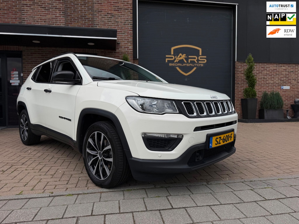 Jeep Compass 1.4 MultiAir Sport 140PK Airco Cruise Camera Navi Appel Carplay Trekhaak zeer nette