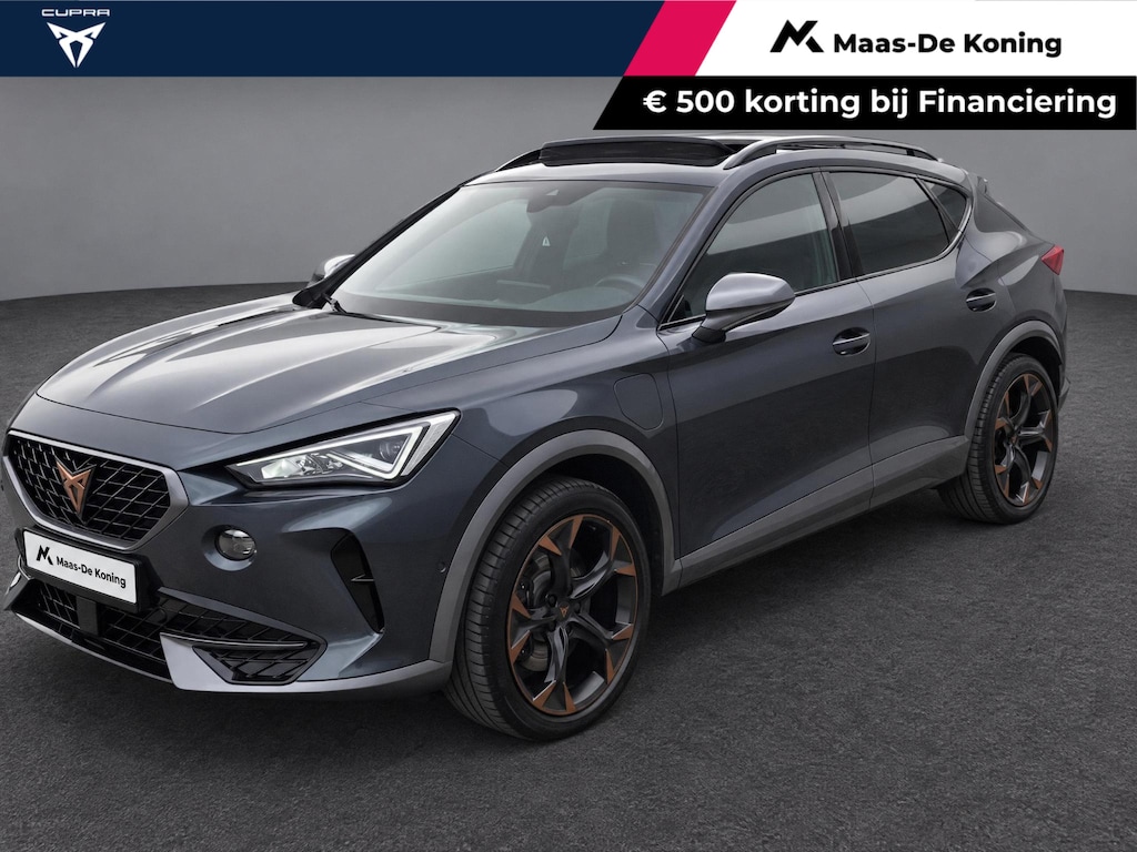 CUPRA Formentor 1.4e-Hybrid 180kW/245PK VZ · Panoramadak · Leder · Camera + Parkeersensoren · Apple/Android Car Play ·