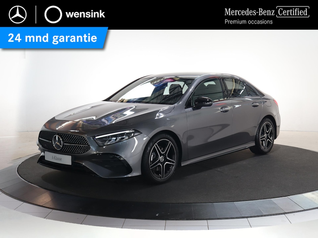 Mercedes-Benz A-klasse 180 Star Edition AMG Line | Night | Achteruitrijcamera | Dodehoekassistent |