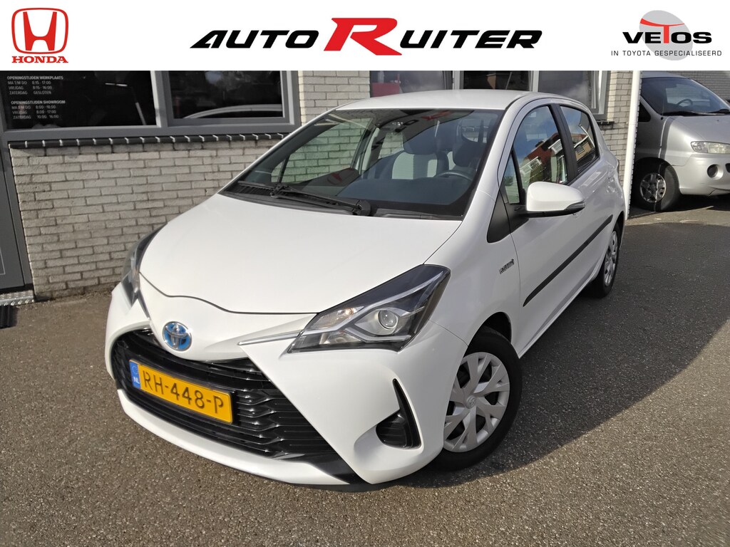 Toyota Yaris 1.5 Hybrid Aspiration *cruise*climate*camera*