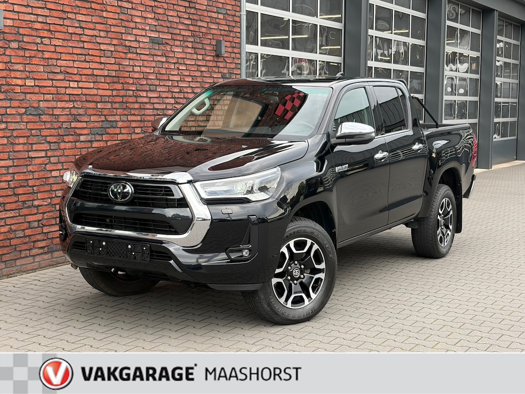 Toyota Hilux 2.8 D-4D Double Cab 4x4 Professional premium 3500Kg Trek. AchteruitrijCam./Adapt.Cruise/PDC/LED/DAB/Clima/AppConnect