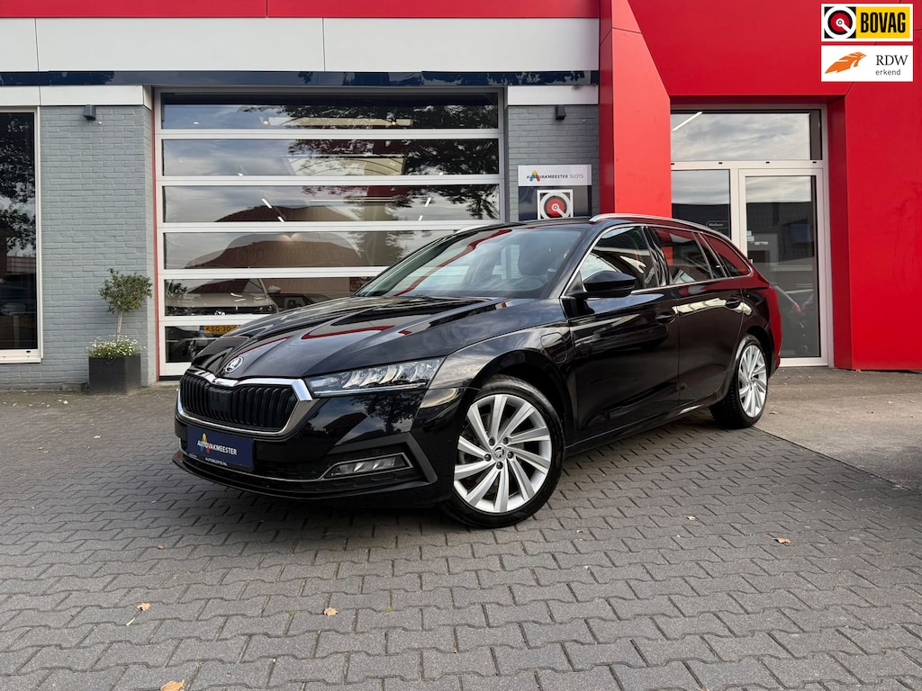 Skoda Octavia Combi 1.4 TSI iV PHEV Business (trekgewicht)
