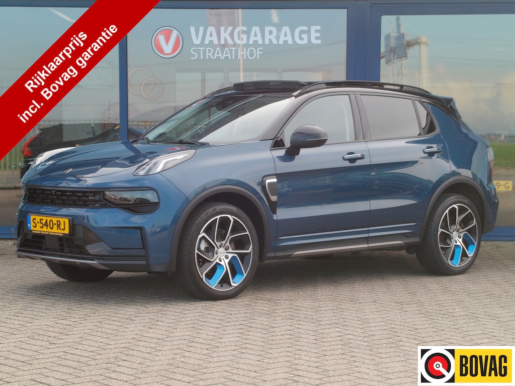 Lynk & Co 01 1.5, Full LED / Elektr. Schuifdak / Camera 360 + Sensoren / Carplay + Android Auto / 20' LMV