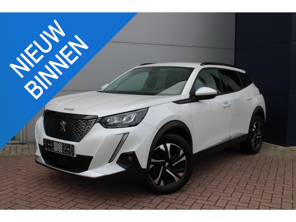 Peugeot 2008 1.2 PureTech 130pk Allure Automaat Airco Navi Camera Carplay Nieuwstaat