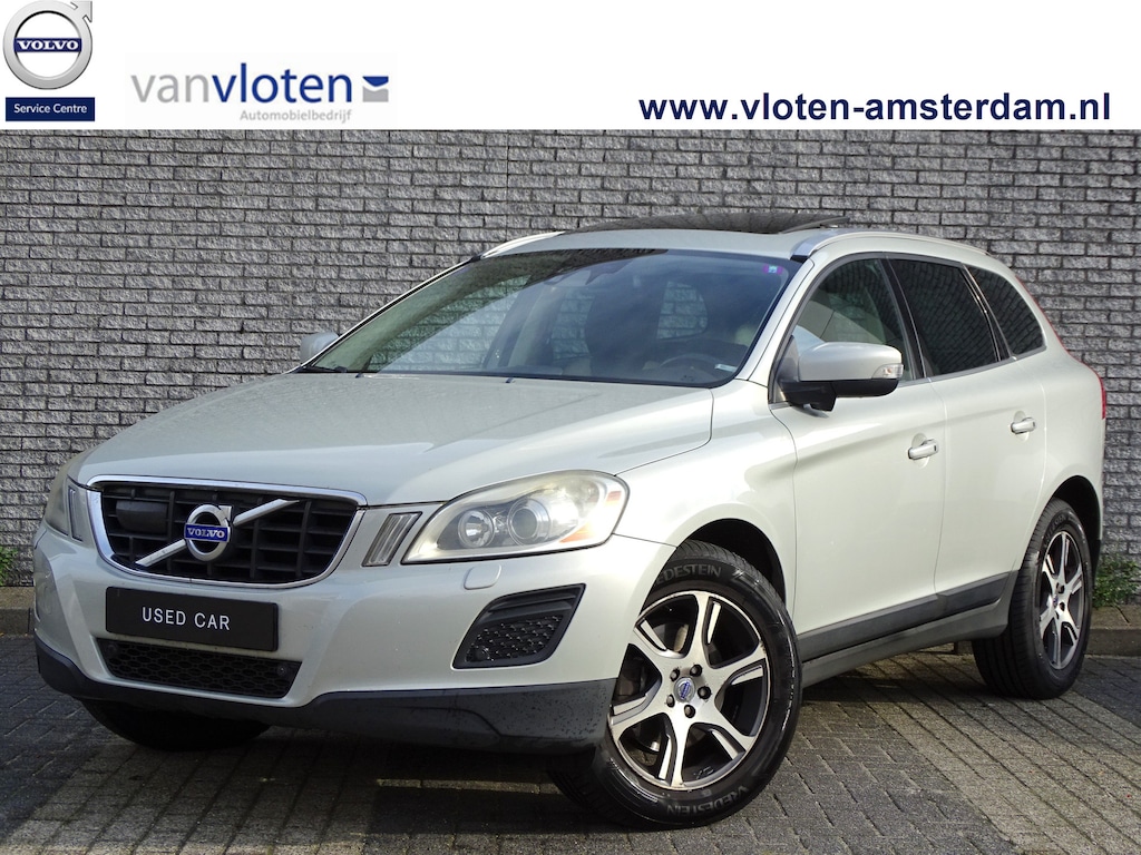 Volvo XC60 3.0 T6 AWD Summum | leder | pano dak | blis | prem audio |