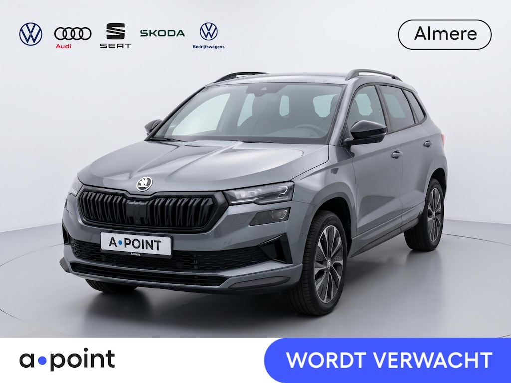 Skoda Karoq 1.5 TSI ACT Sportline Business 150 pk Automaat (DSG) | Verlengde garantie | Navigatie via App | Parkeersensoren | Achteruitrijcamera | Adaptieve cruise control | Stoelverwarming v/a | Verwarmde voorruit |