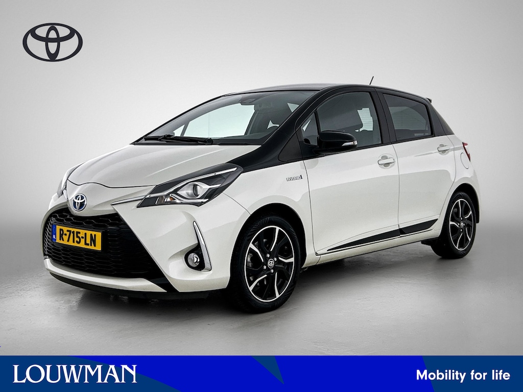 Toyota Yaris 1.5 Hybrid Bi-Tone