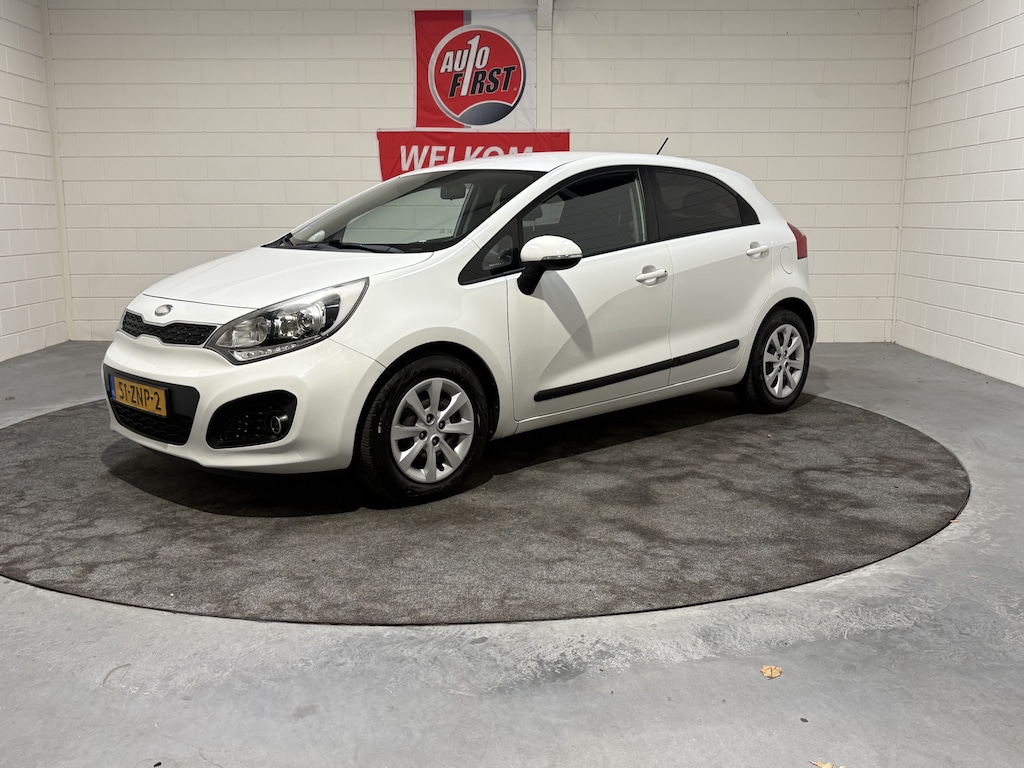 Kia Rio 1.2 CVVT Design Edition, Airco, Cruise, P sensoren, Prijs incl. nieuwe Apk, beurt en 3 maanden garantie