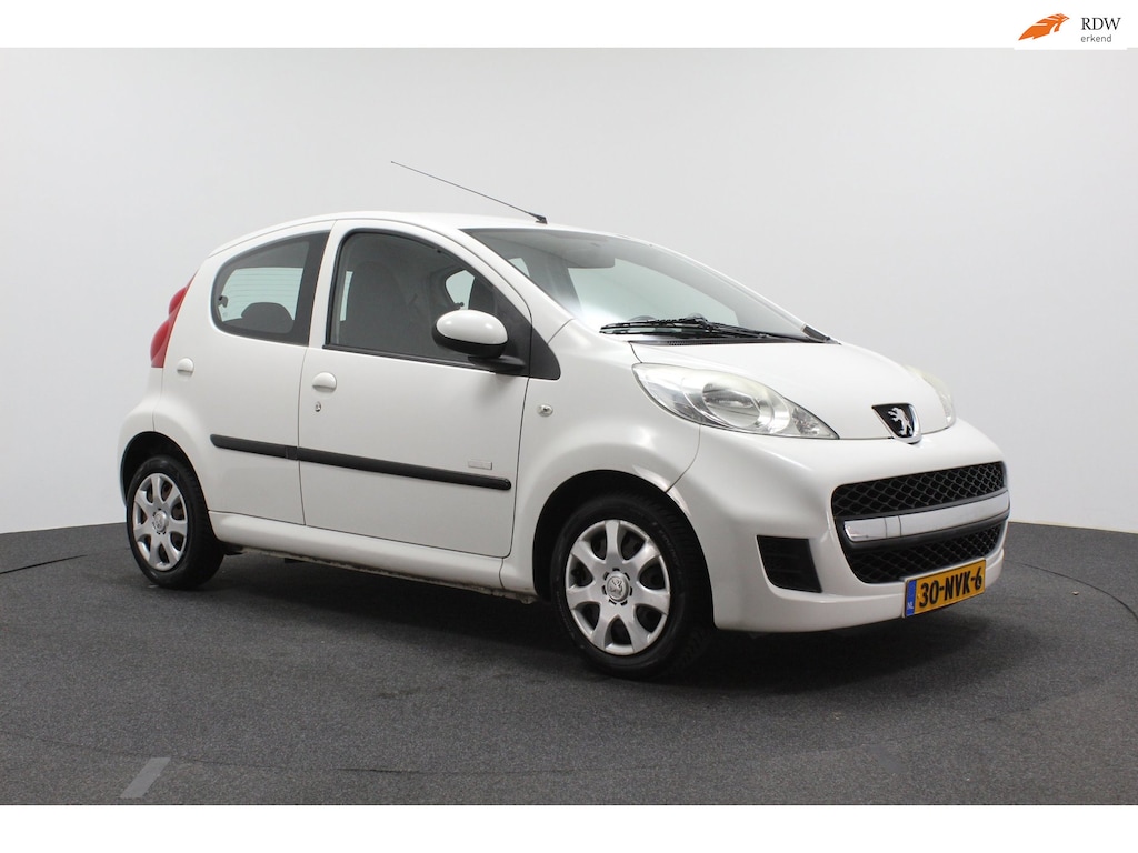 Peugeot 107 1.0-12V Millesim 200 | Airco | Nieuwe APK | Elektrische ramen