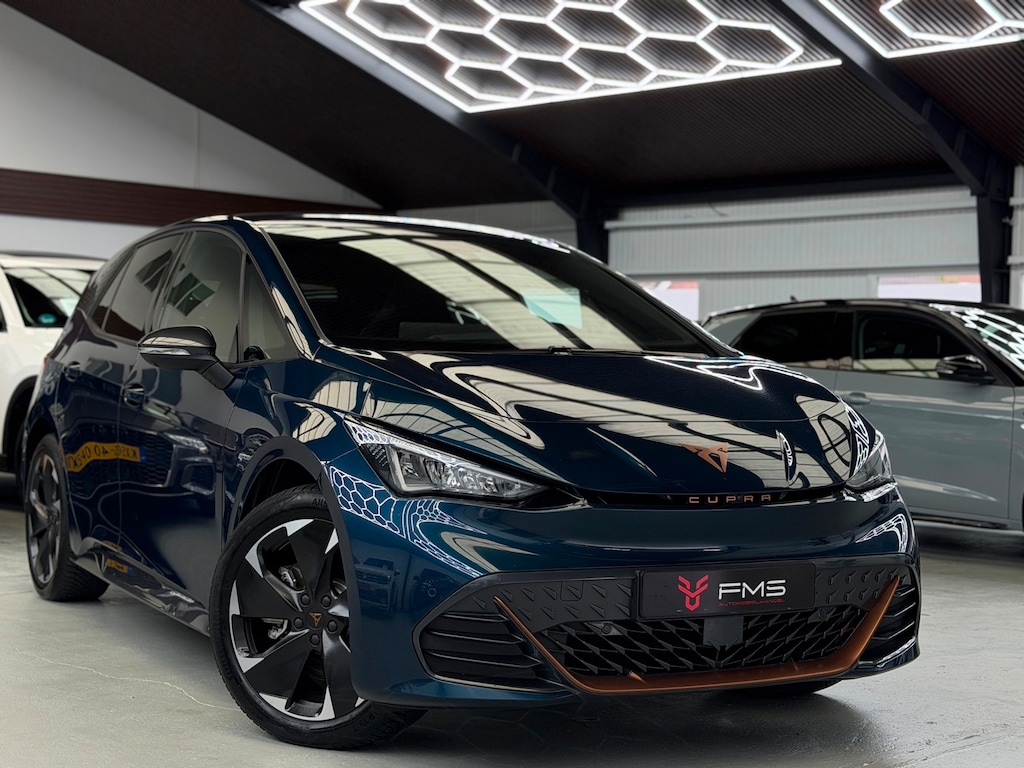 CUPRA Born Performance 82 kWh HuD Camera 231pk