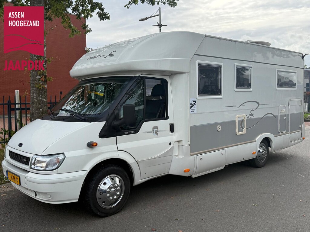Rimor ARF Camper ARF50P3 BWJ 2005 2.4 138 PK | DOUCHE | ZONNEPANELEN | DAKSCHOTEL | FIETSENDRAGER | OVEN | 4 PITS VOORNUIS | 2X ENKELBED | SMART TV | LEDEREN BEKLEDING | KOELKAST + VRIEZER |