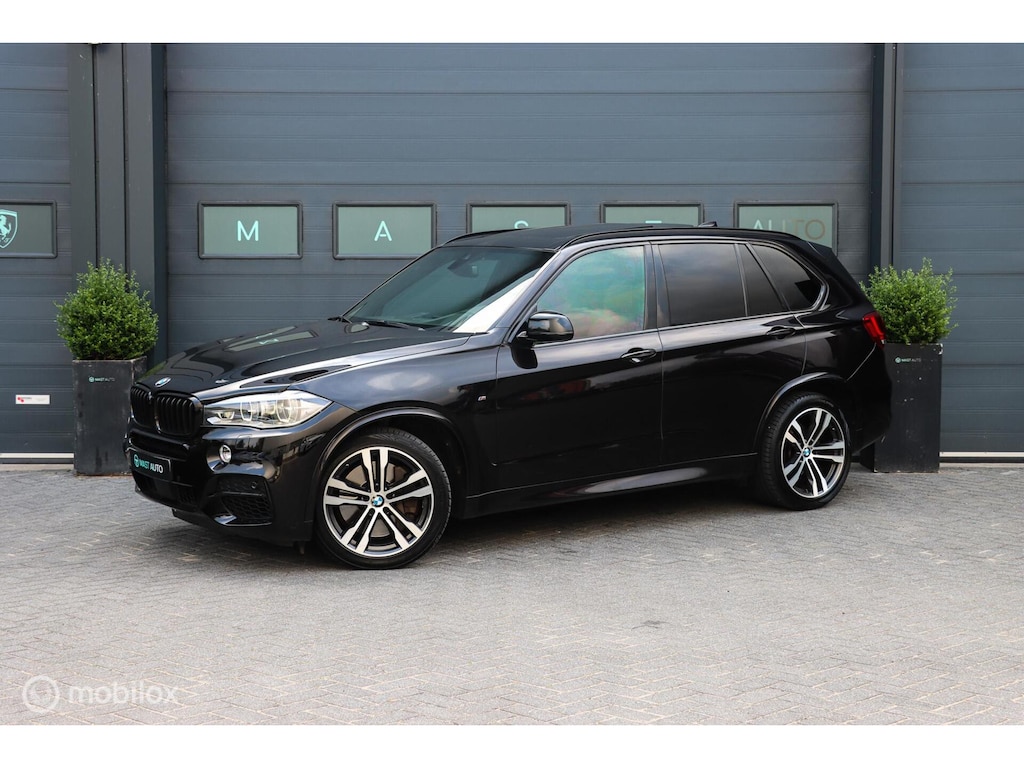 BMW X5 M50d|PANO|B&W AUDIO|MEMORY|HUD|SOFT CLOSE|LEDER