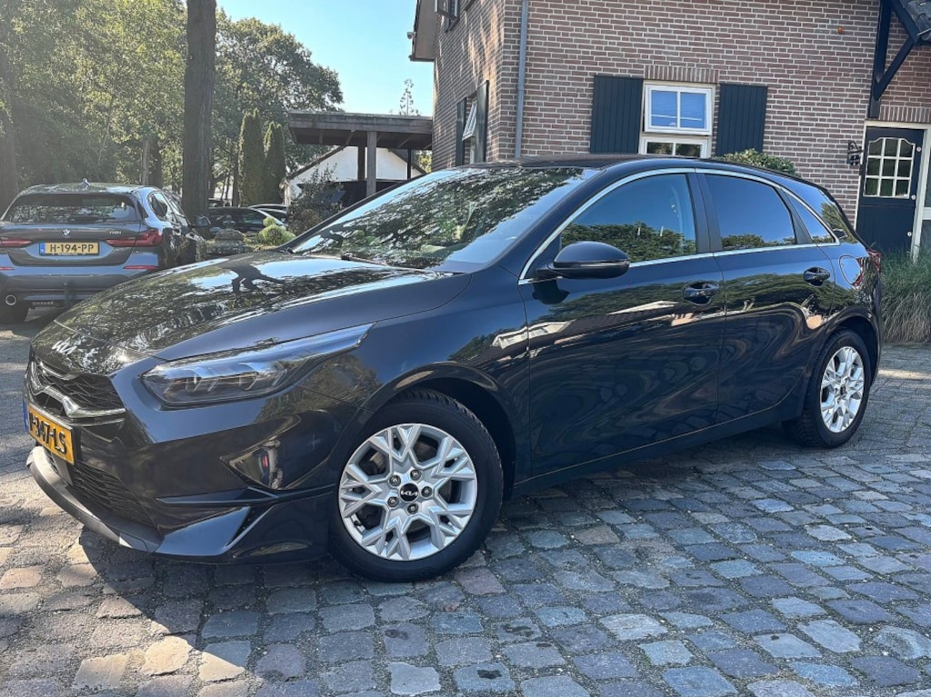 Kia Ceed 1.0 T-GDi Dynamic+line Ecc,navi,lmv,h.leder,pdc,led