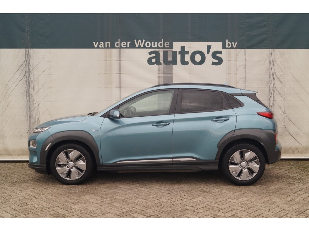 Hyundai Kona Electric EV Premium 64 kWh -SOH92%-LEER-NAVI-ECC-CAM-