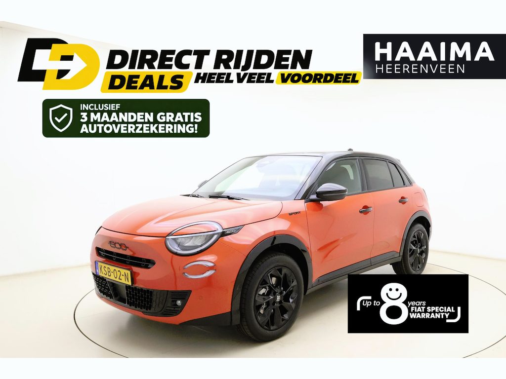 Fiat 600 1.2 Turbo 145pk Hybrid Automaat Sport | DEMO | Tot 8 jaar garantie | Navigatie | Achteruitrijcamera | Elektrische achterklep | LED Matrix koplampen | Sportief interieur | 18" Lichtmetalen velgen | Zwart dak