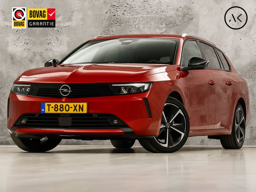 Opel Astra Sports Tourer 1.2 Business Elegance (APPLE CARPLAY, STUUR/STOELVERWARMING, 360 CAMERA, ADAPTIVE CRUISE, SPORTSTOELEN, GETINT GLAS, KEYLESS, SFEERVERLICHTING, NIEUWSTAAT)