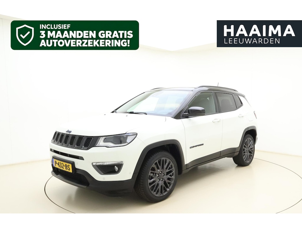 Jeep Compass 4xe 240 Plug-in Hybrid Electric S | Navigatie | Lederen bekleding | Panoramisch schuifdak | Keyless | Stoelverwarming | Zwart dak