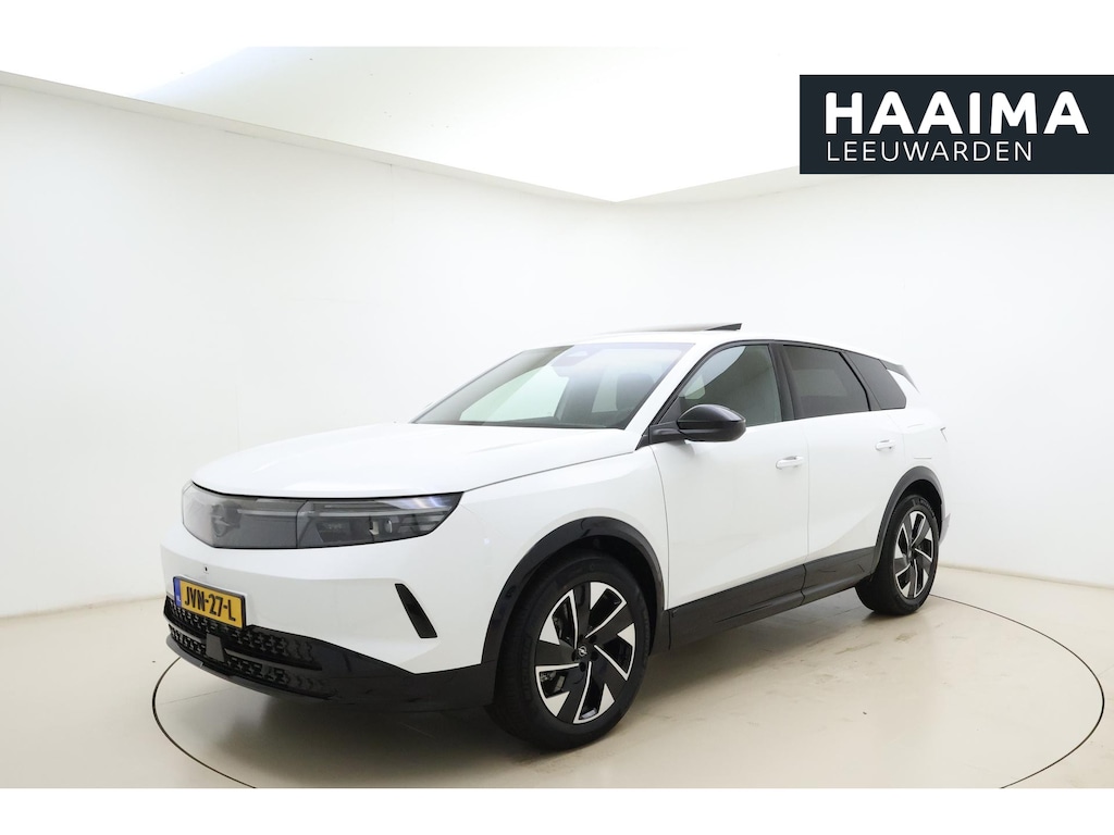 Opel Grandland Electric Business Edition 73 kWh | Panoramisch schuifdak | Electrische achterklep | Keyless | Stoel & Stuurverwarming | Navigatie | AGR Stoelen