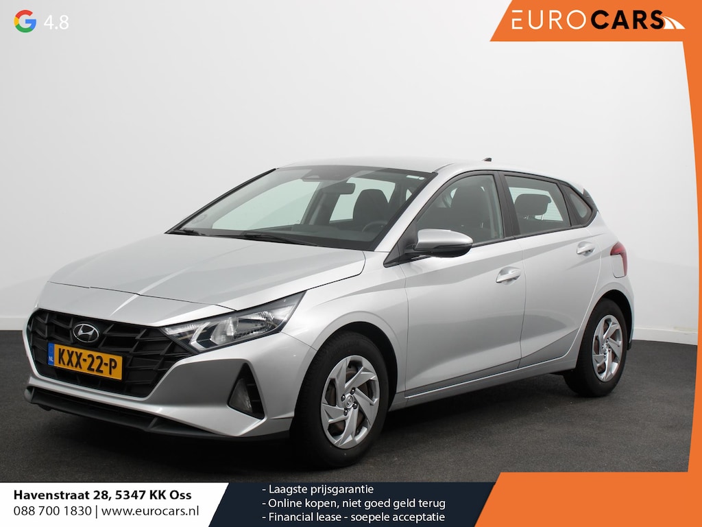 Hyundai i20 1.2 MPI Essential Navigatie Apple CarPlay Android Auto Camera Parkeerhulp achter Cruise Control Virtual Cockpit Climate control Lichmetalen velgen