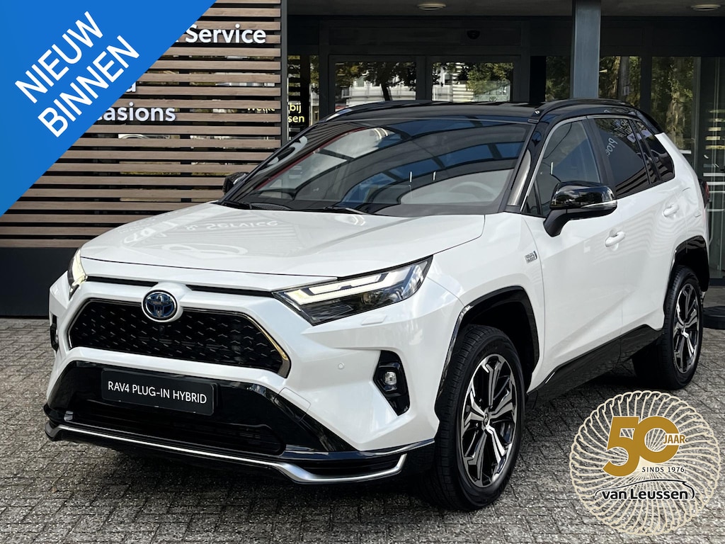 Toyota RAV4 2.5 Plug-in Hybrid AWD Bi-Tone Plus STOEL/STUURVERW STOEL-KOELING BLIND-SPOT 360° CAMERA PARK-SENSOREN APPLE/ANDROID EL-ACHTERKLEP TREKHAAK