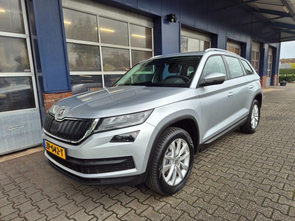 Skoda Kodiaq 1.5 TSI Business Edition, Automaat, Camera, Trekhaak, Carplay. ALL IN prijs!