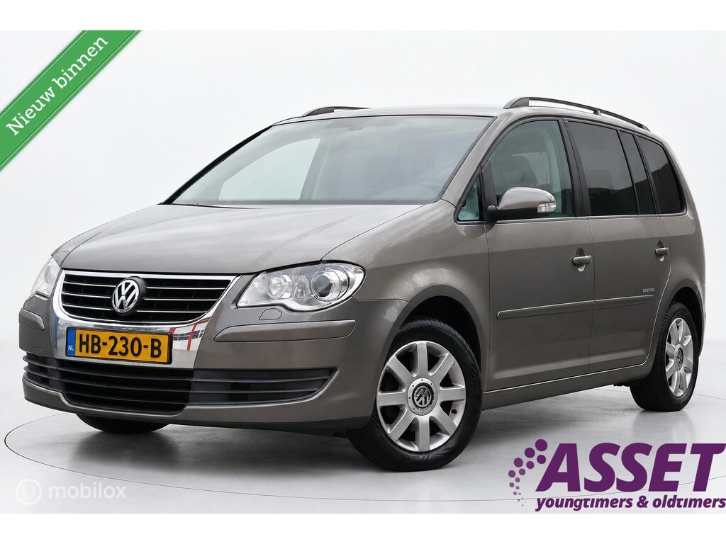 Volkswagen Touran 1.4 TSI Highline Business