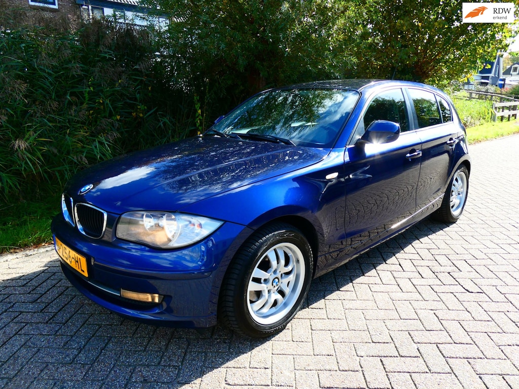 BMW 1-Serie 116i Automaat 5-deurs 122pk Clima Cruise Navi