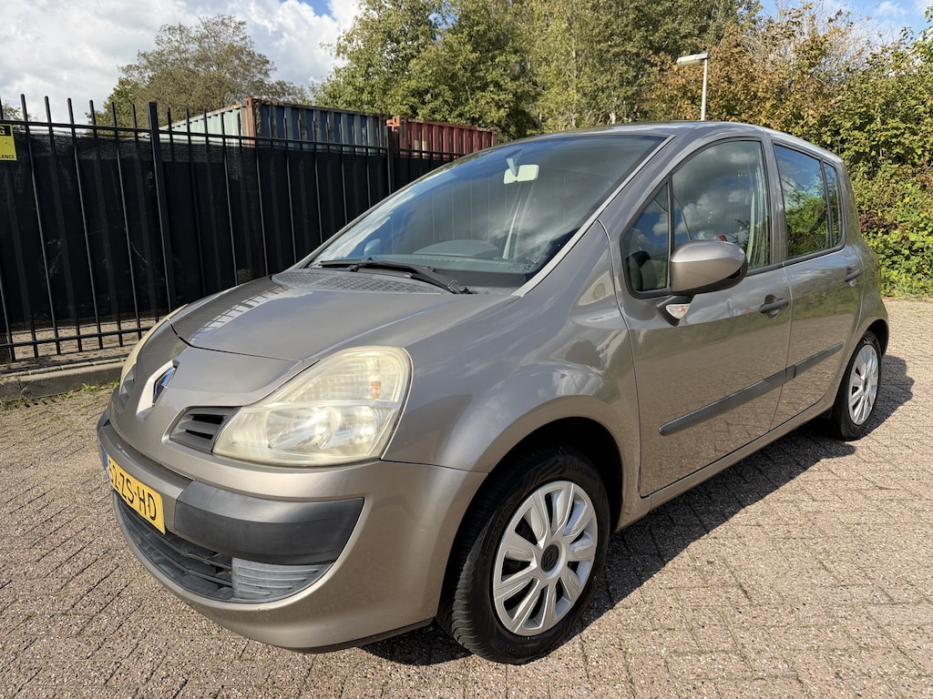 Renault Modus 1.2 TCE Expression Airco/Cruise/Trekhaak
