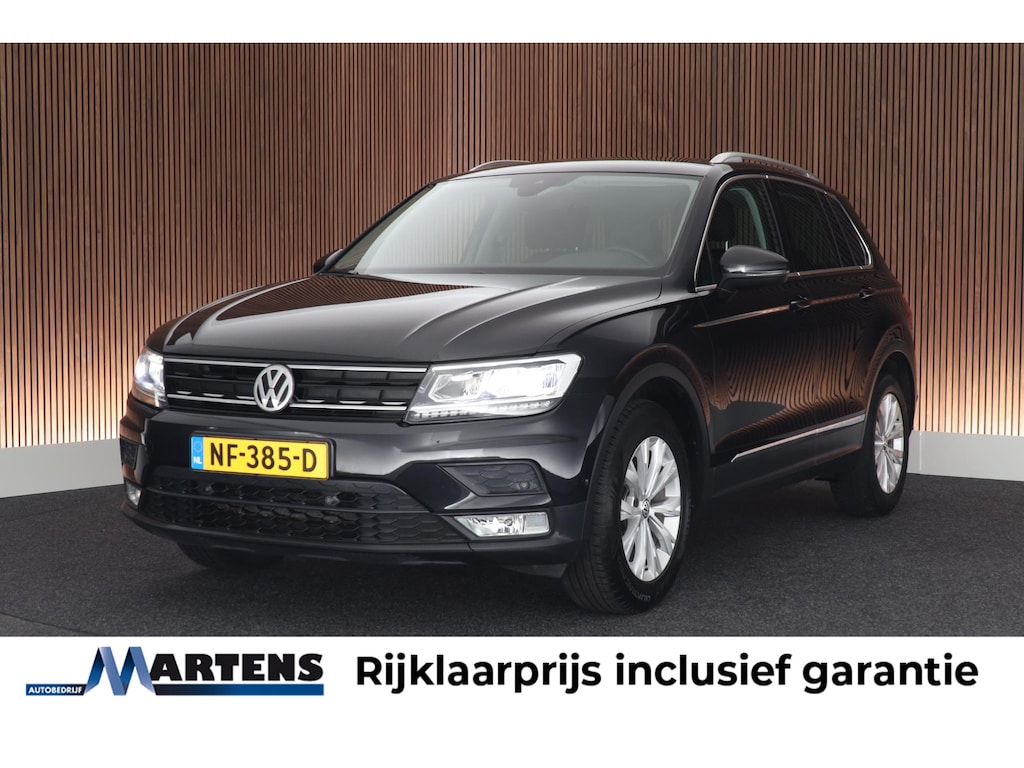 Volkswagen Tiguan 1.4 TSI 125pk Connected Series Trekhaak Camera Navigatie