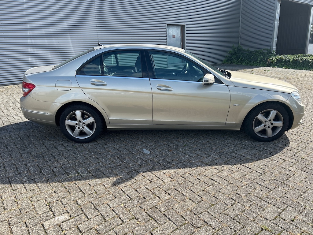 Mercedes-Benz C-klasse 180 CGI BlueEFFICIENCY Elegance volledig gedocumenteerd onderhoud