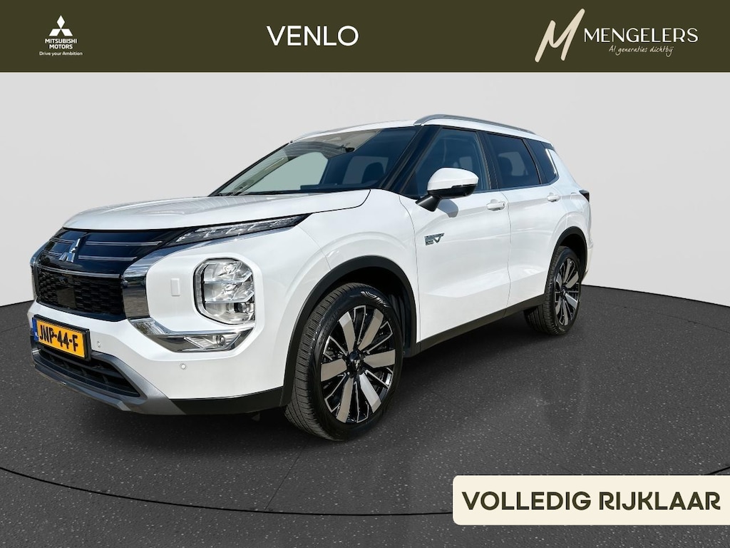 Mitsubishi Outlander 2.4 PHEV First Edition | Rijklaar | All Season Banden | Navigatie | 360 Camera | Climate Control