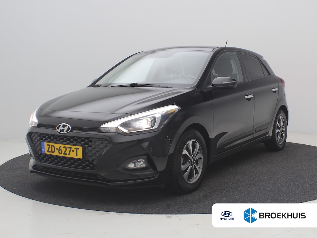 Hyundai i20 1.0 T-GDI Premium | Achterbank in delen neerklapbaar | Achteruitrijcamera | Airco (automatisch)
