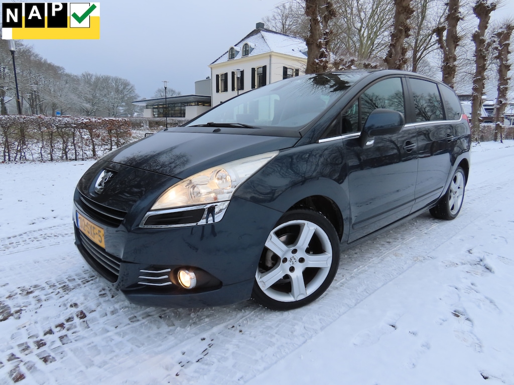 Peugeot 5008 1.6 VTi Blue Lease 5p. Ecc Cruisecontrol Schuifkanteldak 2x Navigatie Lm Velgen Trekhaak