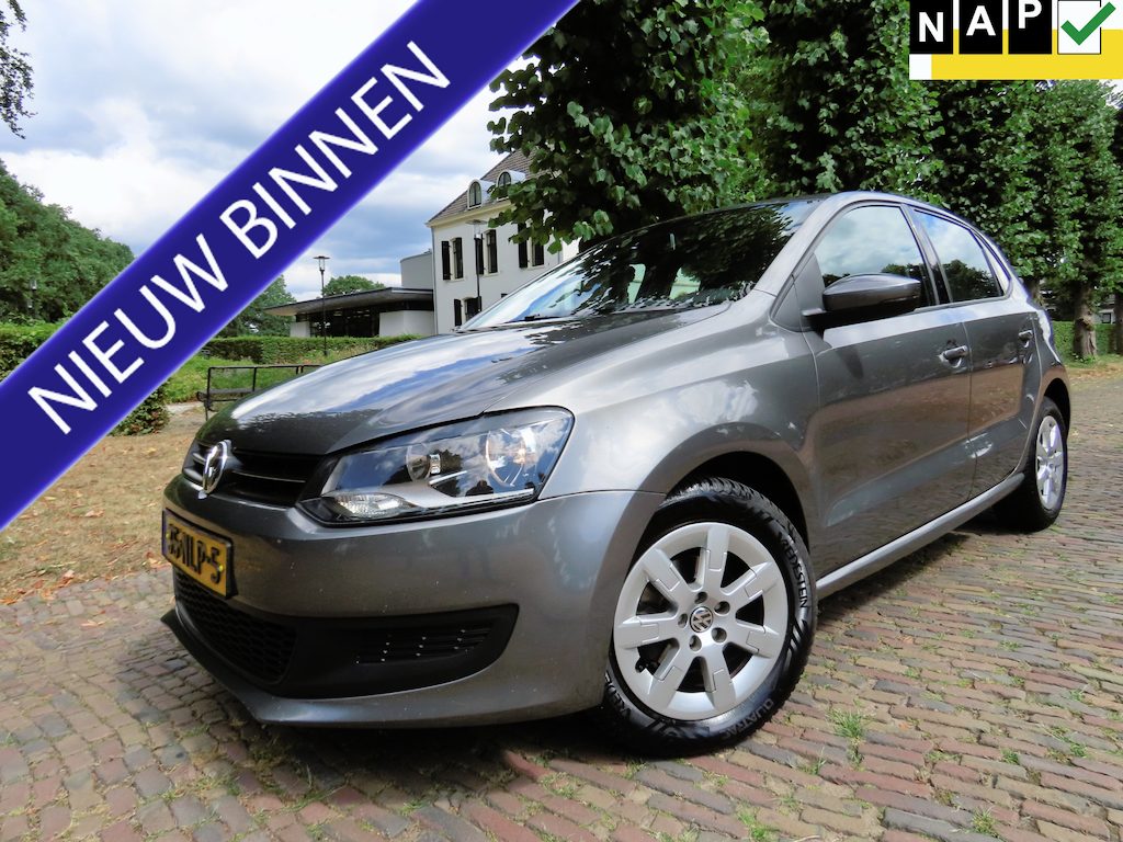 Volkswagen Polo 1.2-12V Comfortline Airco Cruisecontrol Carplay 5 Drs LM Velgen ***Goed Onderhouden***Apk t/m 9-8-2027***