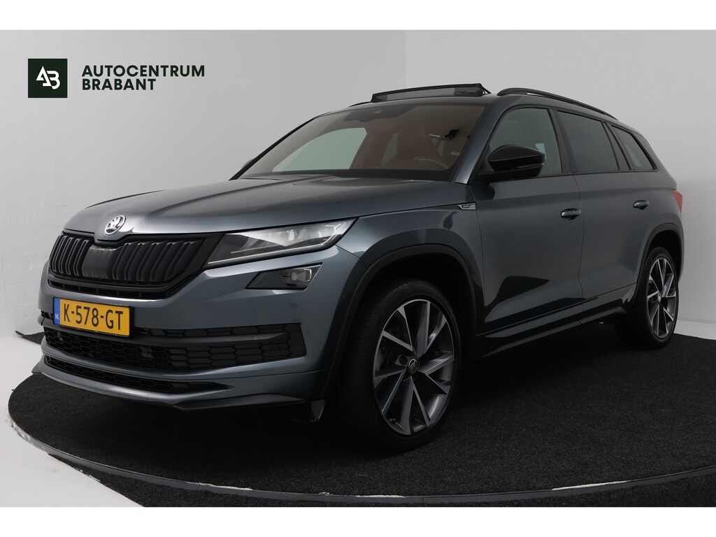 Skoda Kodiaq 1.5 TSI Sportline Business (PANORAMADAK, DIGITALE COCKPIT, STOEL/STUUR VERWARMING, ELEKTR STOELEN)