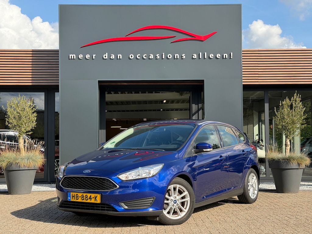 Ford Focus 1.0 Ecoboost Trend Edition | Cruise Control | Parkeersensoren Achter | Airconditioning