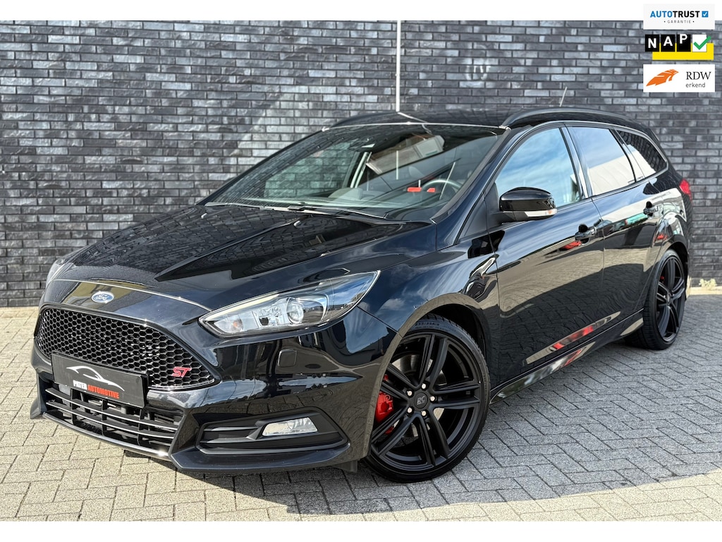 Ford Focus Wagon 2.0 ST Facelift|Apple Carplay|Cruise Control|Bi-Xenon|Navigatie|Climate Control