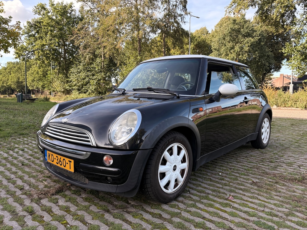 MINI Cooper 3-Deurs 1.6 Chili - airco - nieuwe apk tot 10-2027