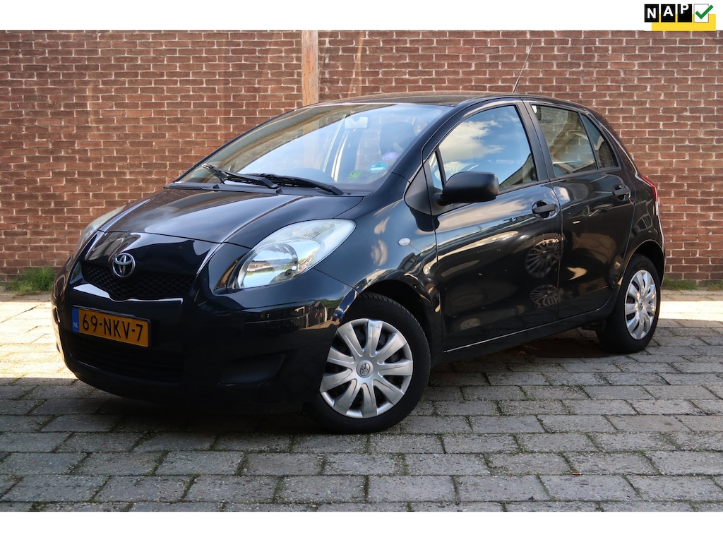 Toyota Yaris 1.3 VVTi Comfort *Rijklaarprijs *Airco *NAP