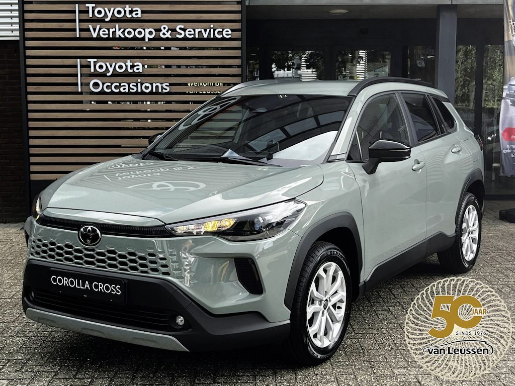 Toyota Corolla Cross Hybrid 140 Active STOELVERWARMING DRAADLOOS LADEN CLIMA LM-VELGEN APPLE / ANDROID DAB+ CLIMA AD-CRUISE SAFETY SENSE 3.0