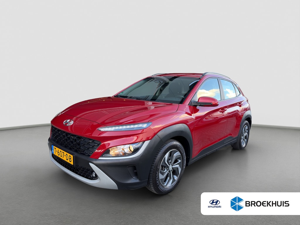 Hyundai Kona 1.6 GDI 141pk HEV Comfort | Camera | Carplay | Trekhaak | Cruise controle | Parkeersensoren | Navi by App | 16'' velgen